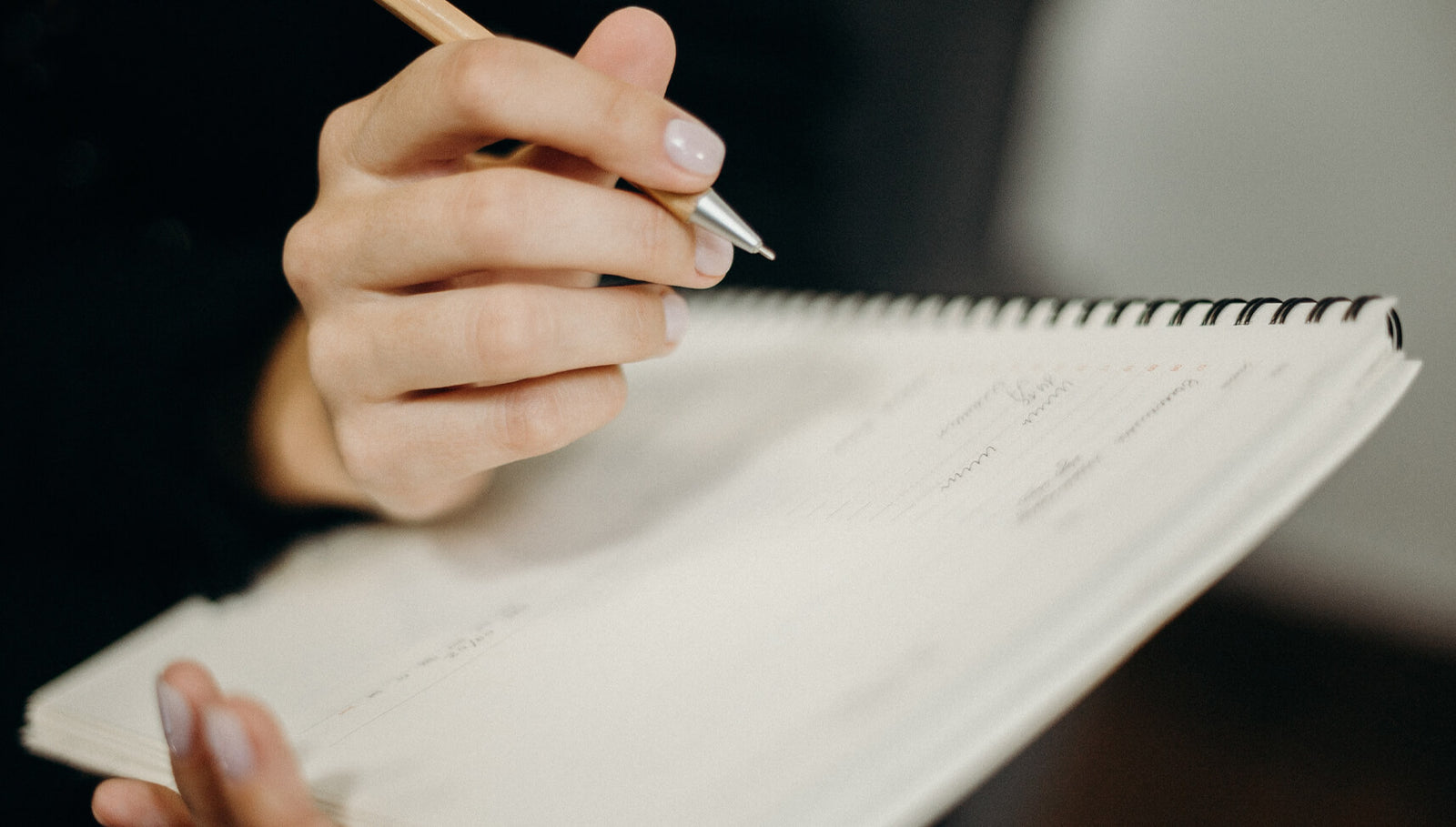 Blogging logos for five new Skylark Galleries bloggers