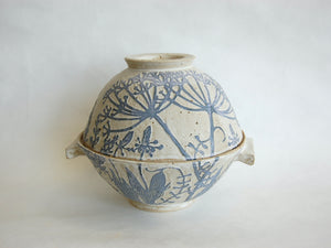 Wildflower stoneware 'casserole'